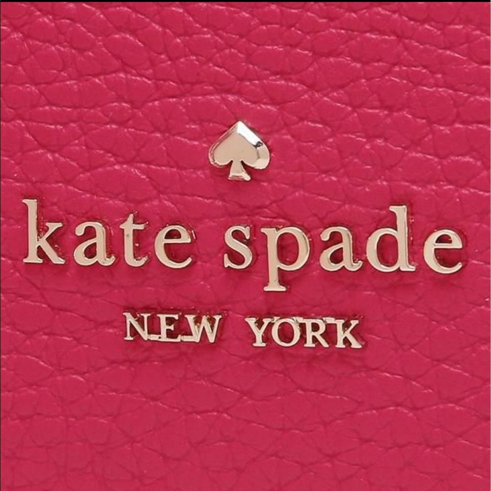 Kate Spade Leila Top Zip Crossbody Bright Rose
Bright Rose Color - Picture 8 of 10